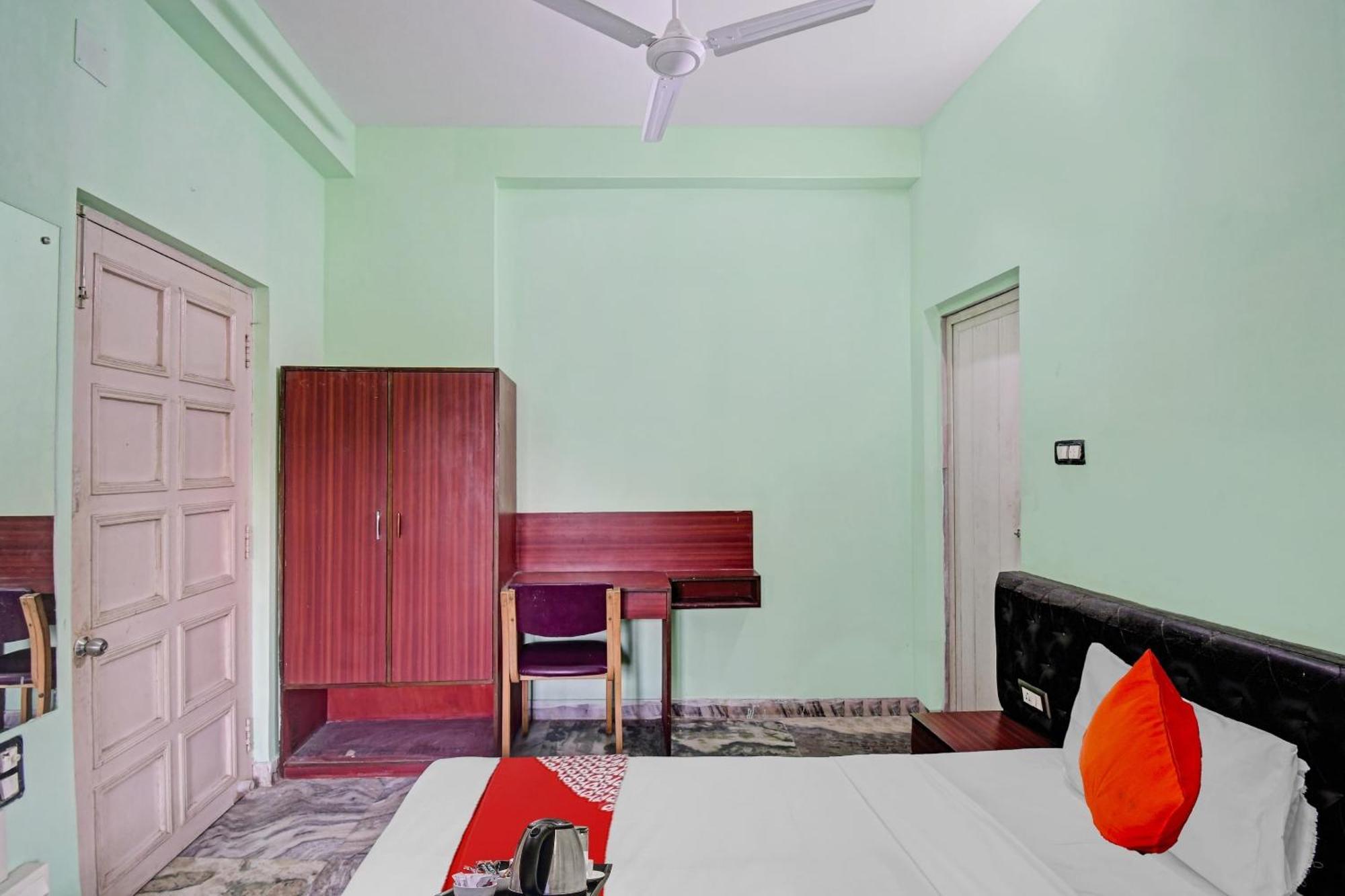 Hotel O R A Homestay Near Acropolis Mall Καλκούτα Εξωτερικό φωτογραφία